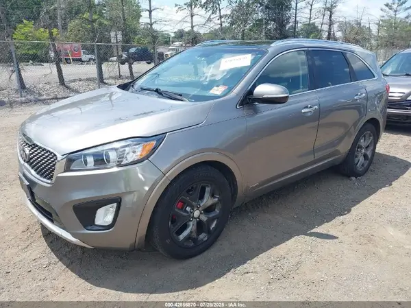 5XYPKDA55GG098795 2016 KIA SORENTO - Image 2