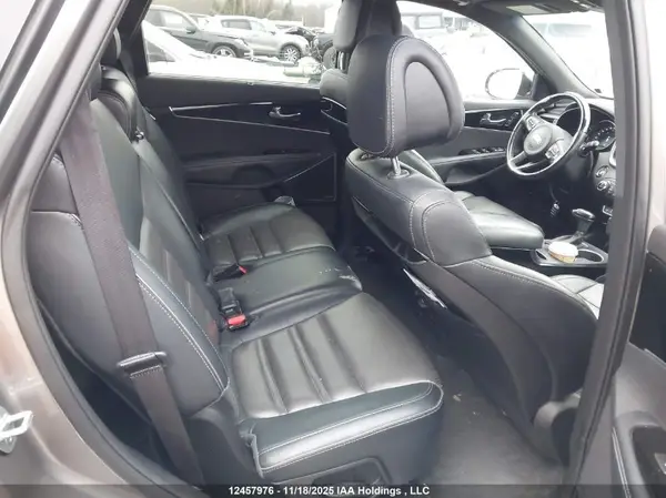 5XYPKDA55GG163208 2016 KIA SORENTO - Image 8