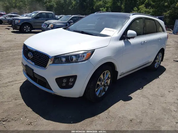 5XYPKDA55GG173429 2016 KIA SORENTO - Image 2