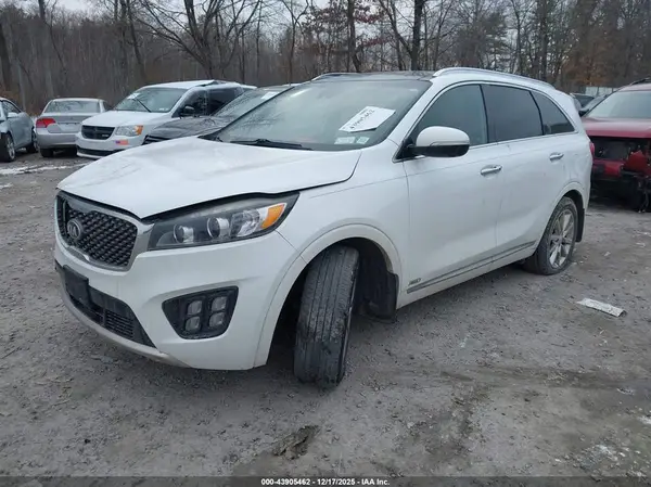 5XYPKDA55HG189700 2017 KIA SORENTO - Image 2