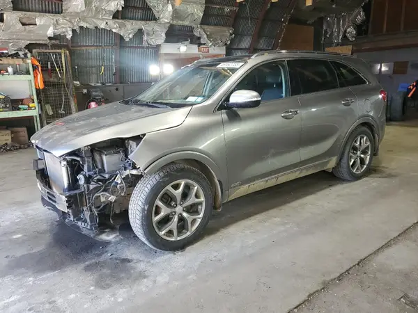5XYPKDA55HG227555 2017 KIA SORENTO - Image 1
