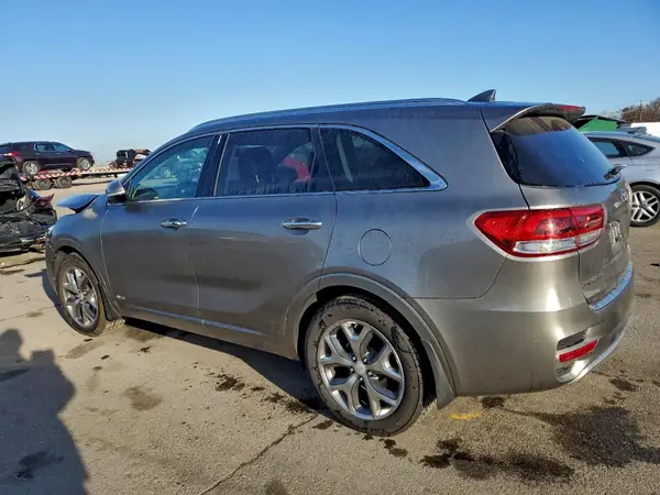 5XYPKDA55HG263746 2017 KIA SORENTO - Image 2