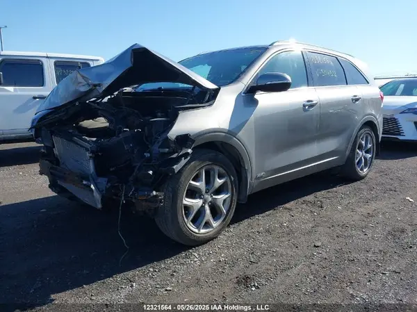 5XYPKDA55HG304912 2017 KIA SORENTO - Image 2