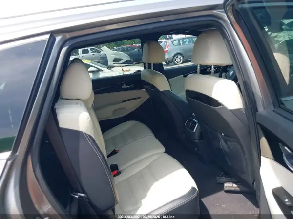 5XYPKDA55JG373878 2018 KIA SORENTO - Image 8