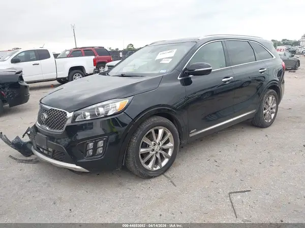 5XYPKDA55JG381480 2018 KIA SORENTO - Image 2