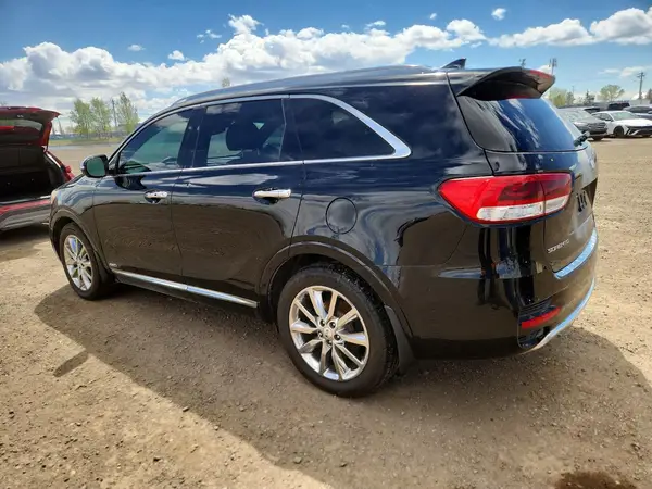 5XYPKDA55JG381723 2018 KIA SORENTO - Image 2