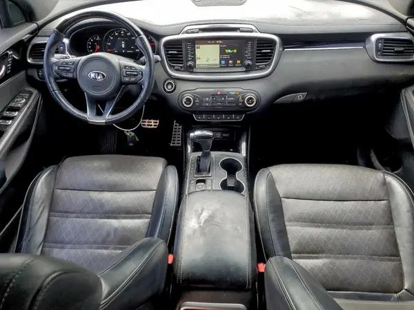 5XYPKDA55JG392396 2018 KIA SORENTO - Image 8