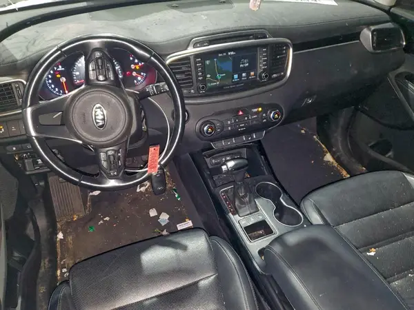 5XYPKDA55JG430581 2018 KIA SORENTO - Image 8