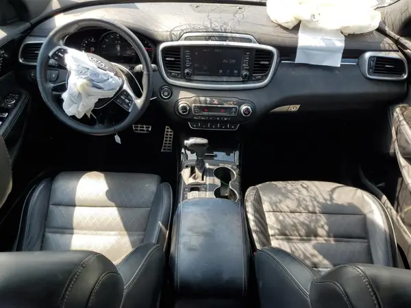 5XYPKDA55KG513137 2019 KIA SORENTO - Image 8