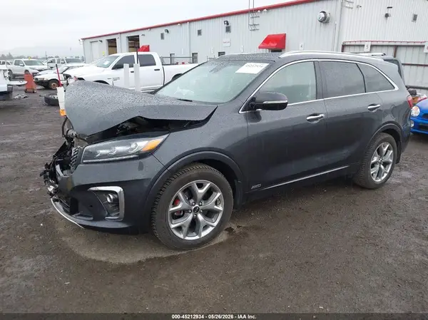 5XYPKDA55KG557820 2019 KIA SORENTO - Image 2