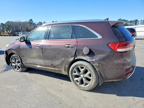 5XYPKDA56GG008103 2016 KIA SORENTO - Image 2