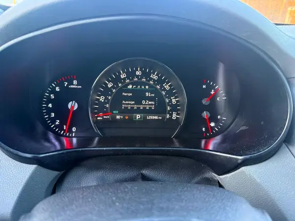 5XYPKDA56GG030215 2016 KIA SORENTO - Image 8