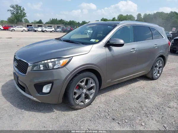 5XYPKDA56GG077230 2016 KIA SORENTO - Image 2
