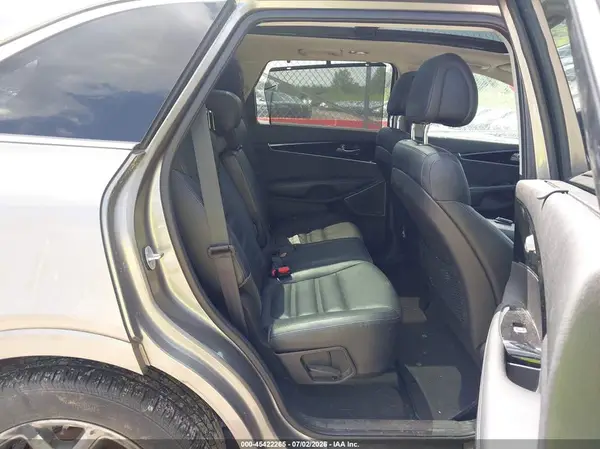 5XYPKDA56GG077230 2016 KIA SORENTO - Image 8