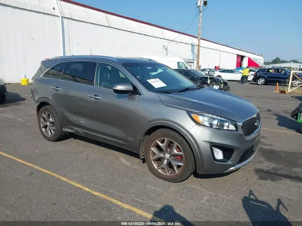 5XYPKDA56GG087319 2016 KIA SORENTO - Image 1