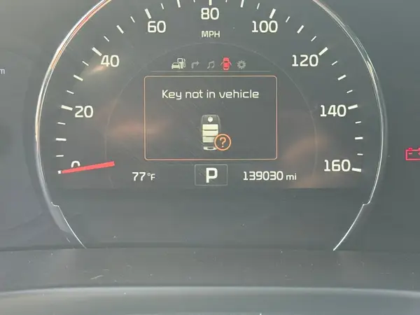 5XYPKDA56GG088499 2016 KIA SORENTO - Image 8