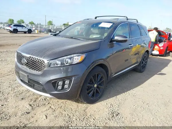 5XYPKDA56GG098529 2016 KIA SORENTO - Image 2