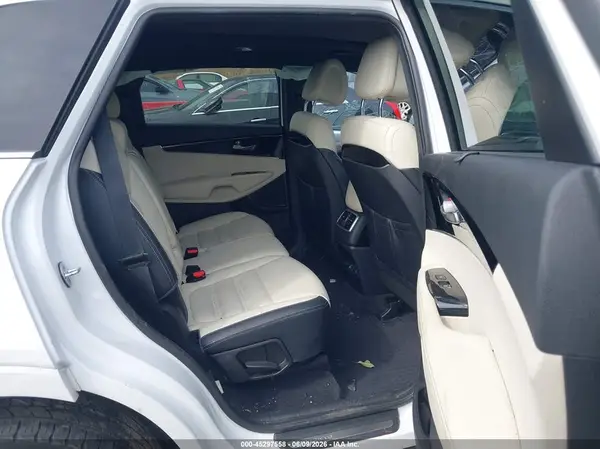 5XYPKDA56GG146661 2016 KIA SORENTO - Image 8