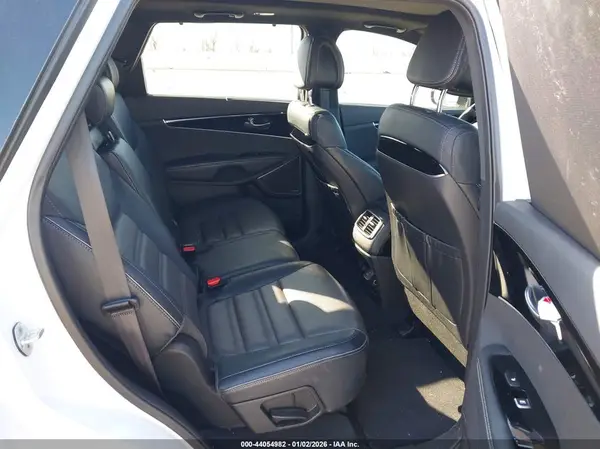 5XYPKDA56GG164030 2016 KIA SORENTO - Image 8
