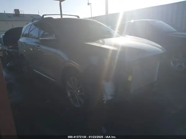 5XYPKDA56GG174783 2016 KIA SORENTO - Image 1