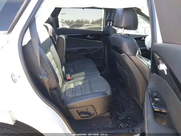 5XYPKDA56HG205726 2017 KIA SORENTO - Image 8