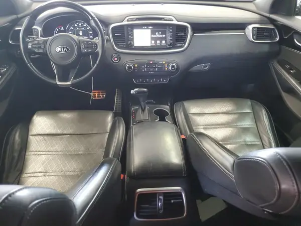 5XYPKDA56HG230318 2017 KIA SORENTO - Image 8