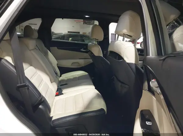 5XYPKDA56HG239794 2017 KIA SORENTO - Image 8