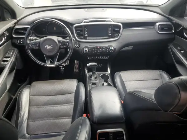 5XYPKDA56HG240962 2017 KIA SORENTO - Image 8