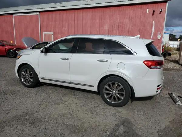 5XYPKDA56JG353980 2018 KIA SORENTO - Image 2