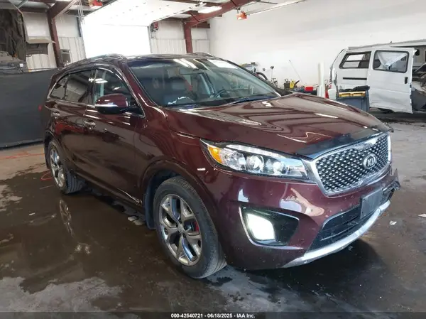 5XYPKDA56JG419654 2018 KIA SORENTO - Image 1