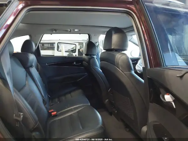 5XYPKDA56JG419654 2018 KIA SORENTO - Image 8