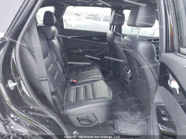 5XYPKDA56KG482402 2019 KIA SORENTO - Image 8