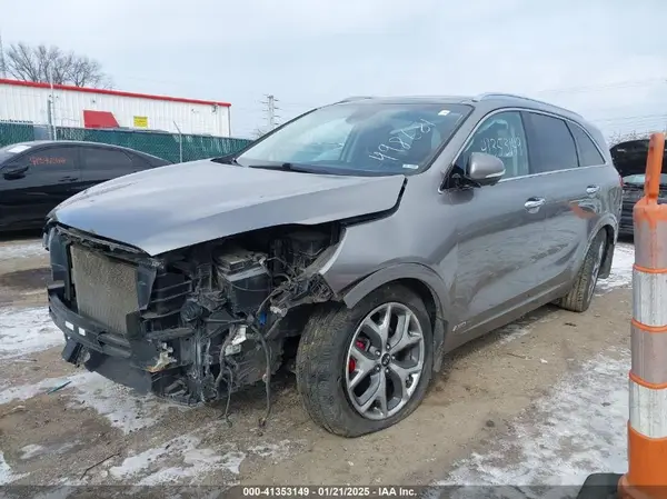 5XYPKDA56KG498681 2019 KIA SORENTO - Image 2