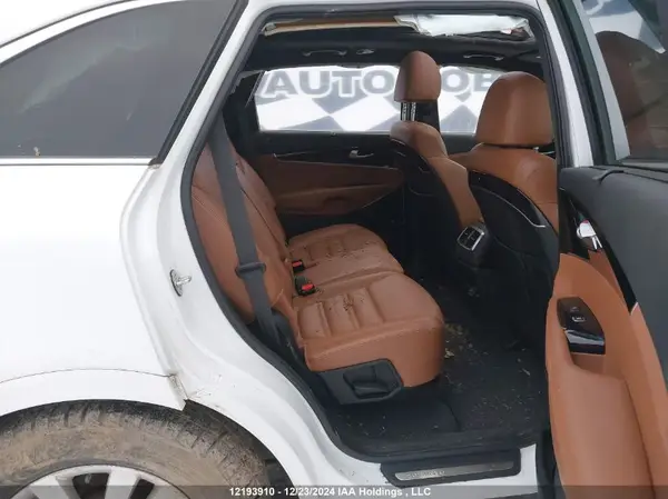 5XYPKDA56KG503135 2019 KIA SORENTO - Image 8