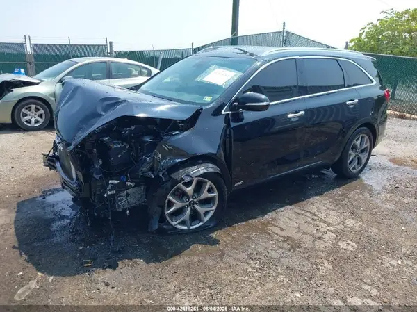 5XYPKDA56KG514426 2019 KIA SORENTO - Image 2
