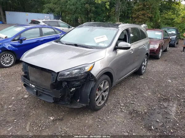 5XYPKDA56KG515446 2019 KIA SORENTO - Image 2