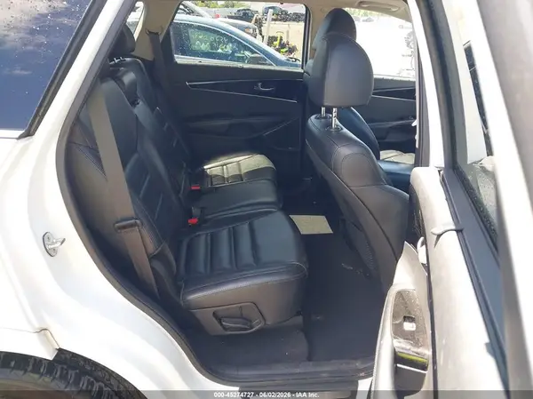 5XYPKDA56KG534515 2019 KIA SORENTO - Image 8