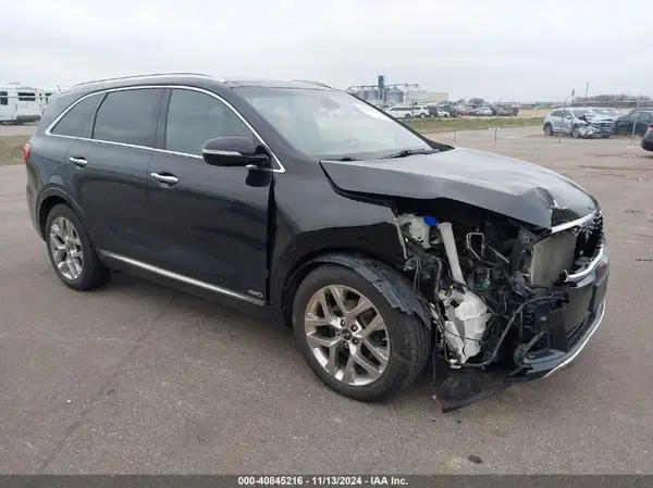 5XYPKDA56KG567238 2019 KIA SORENTO - Image 1