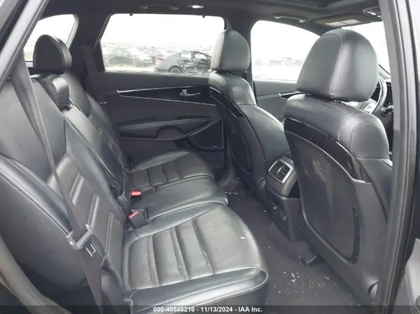 5XYPKDA56KG567238 2019 KIA SORENTO - Image 8