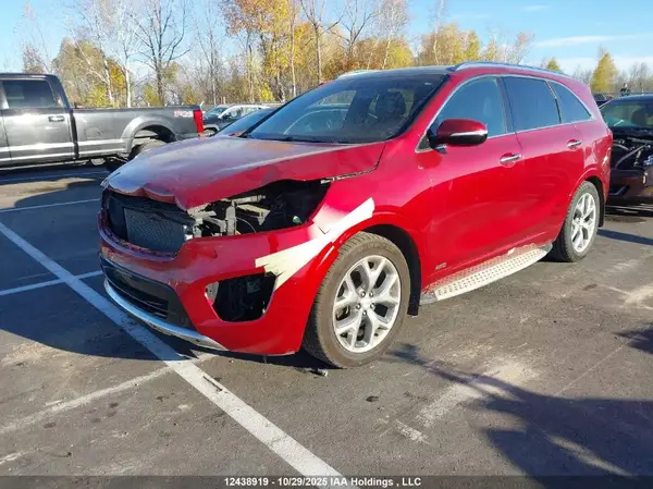 5XYPKDA57GG011186 2016 KIA SORENTO - Image 2