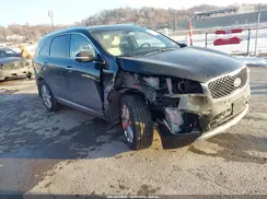 5XYPKDA57GG014069 2016 KIA SORENTO