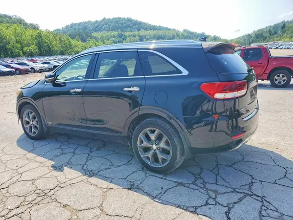 5XYPKDA57GG019563 2016 KIA SORENTO - Image 2