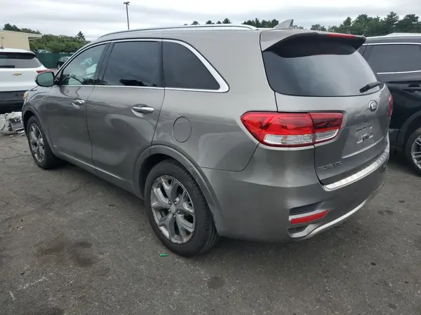 5XYPKDA57GG072473 2016 KIA SORENTO - Image 2
