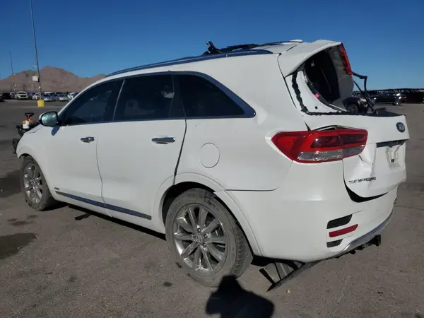 5XYPKDA57GG081495 2016 KIA SORENTO - Image 2