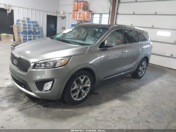 5XYPKDA57GG087460 2016 KIA SORENTO - Image 2