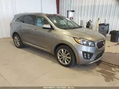 5XYPKDA57GG098233 2016 KIA SORENTO