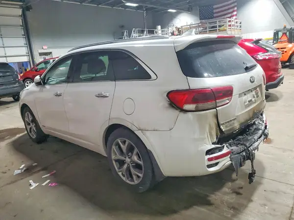 5XYPKDA57GG112115 2016 KIA SORENTO - Image 2