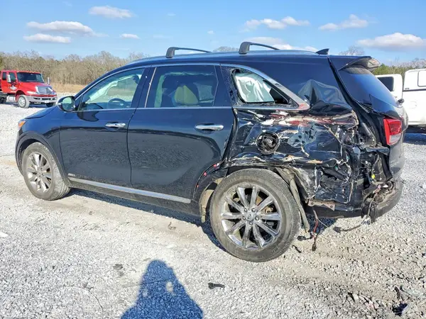 5XYPKDA57GG125625 2016 KIA SORENTO - Image 2