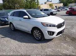 5XYPKDA57GG150928 2016 KIA SORENTO