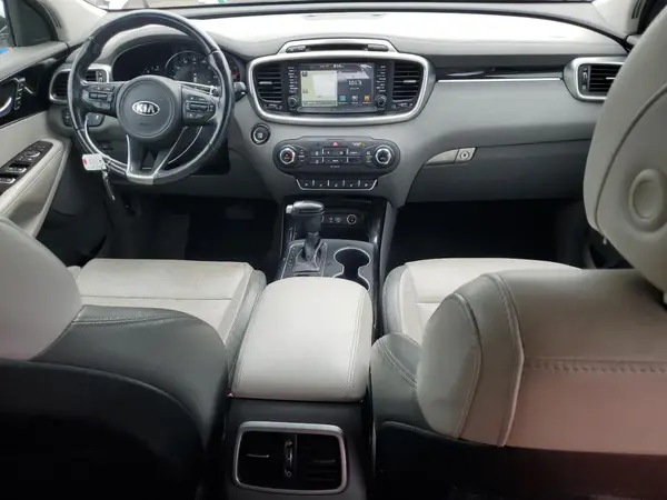 5XYPKDA57HG202639 2017 KIA SORENTO - Image 8